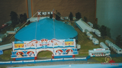 Circus Krone von Andre Delvo